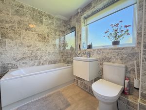 Photo 7- click for photo gallery